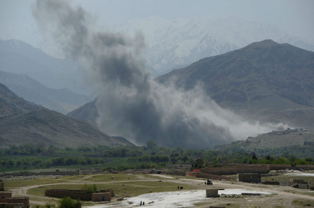 La súper bomba de EEUU mató a 36 yihadistas en Afganistán