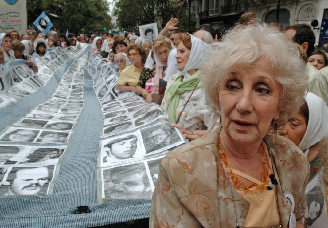 Abuelas de Plaza de Mayo recuperó al #Nieto122