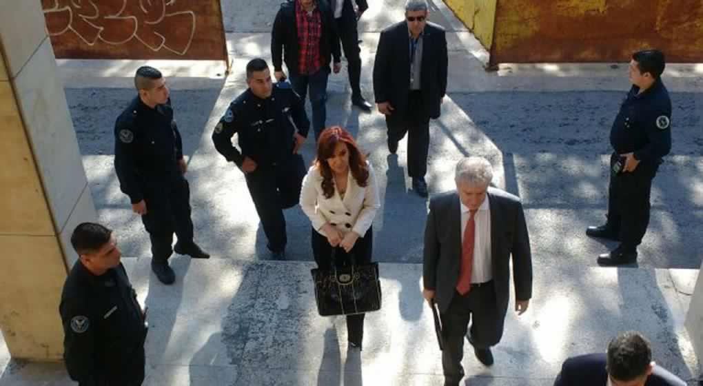 Cristina Fernández de Kirchner dejó entrever que no será candidata
