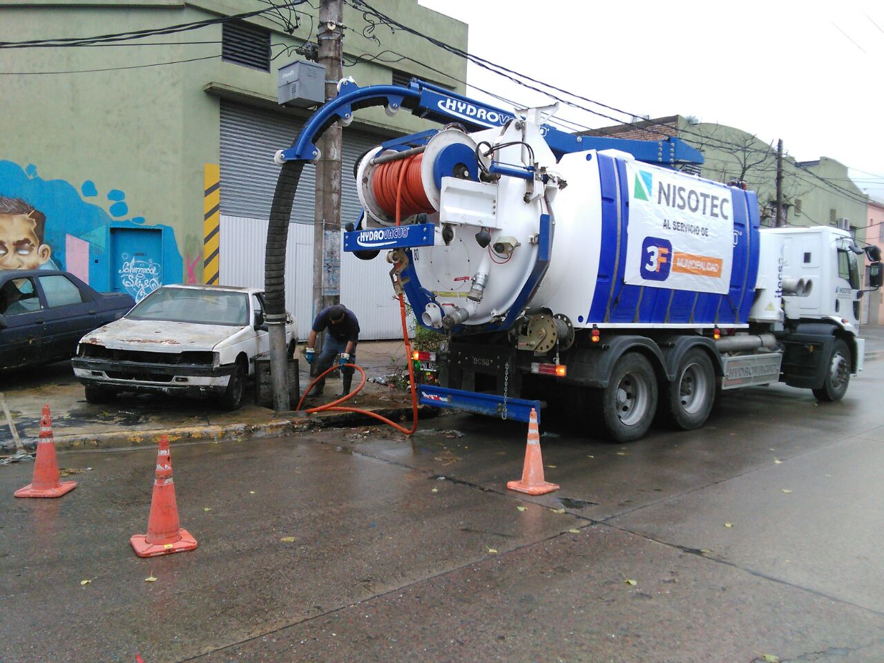 Municipio de Tres de Febrero: tareas de mantenimiento para evitar inundaciones