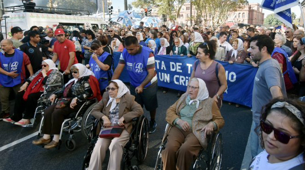 Unifican los actos de repudio al 2X1 en la Plaza de Mayo