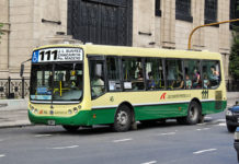 Otro chofer asaltado: paran los colectivos en las líneas 78, 87, 111 y 127 Paran los colectivos en las líneas de la zona noroeste