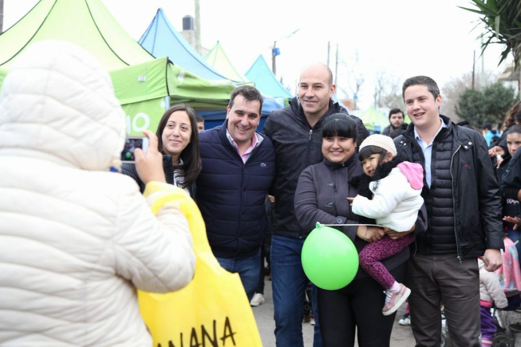 Martiniano Molina y Vidal recorrieron barrio de Quilmes