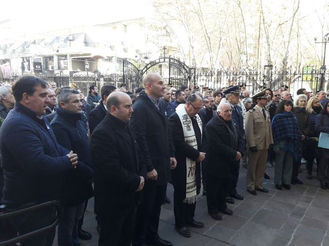 Martiniano Molina presidió en Quilmes el Día de la Bandera