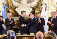 Cambios en el Gabinete: Macri presentó oficialmente a Finocchiaro y Aguad como ministros Macri presentó oficialmente a Finocchiaro y Aguad