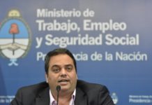 Triaca admitió que el Gobierno planea avanzar en una reforma laboral