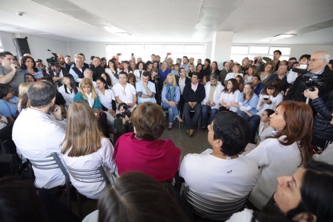 Cristina Kirchner visitó un hospital de La Matanza