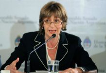 Renunció la procuradora Gils Carbó Gils Carbó no aceptará un desplazamiento por decreto de Macri