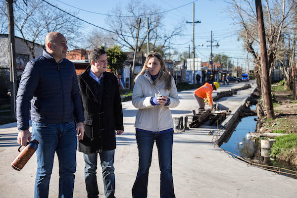 Gladys González y Martiniano Molina inician la campaña en Quilmes