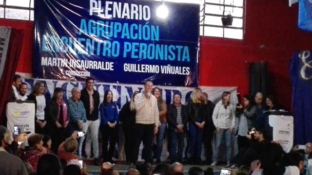 Guillermo Viñuales herido en el acto político de Lomas