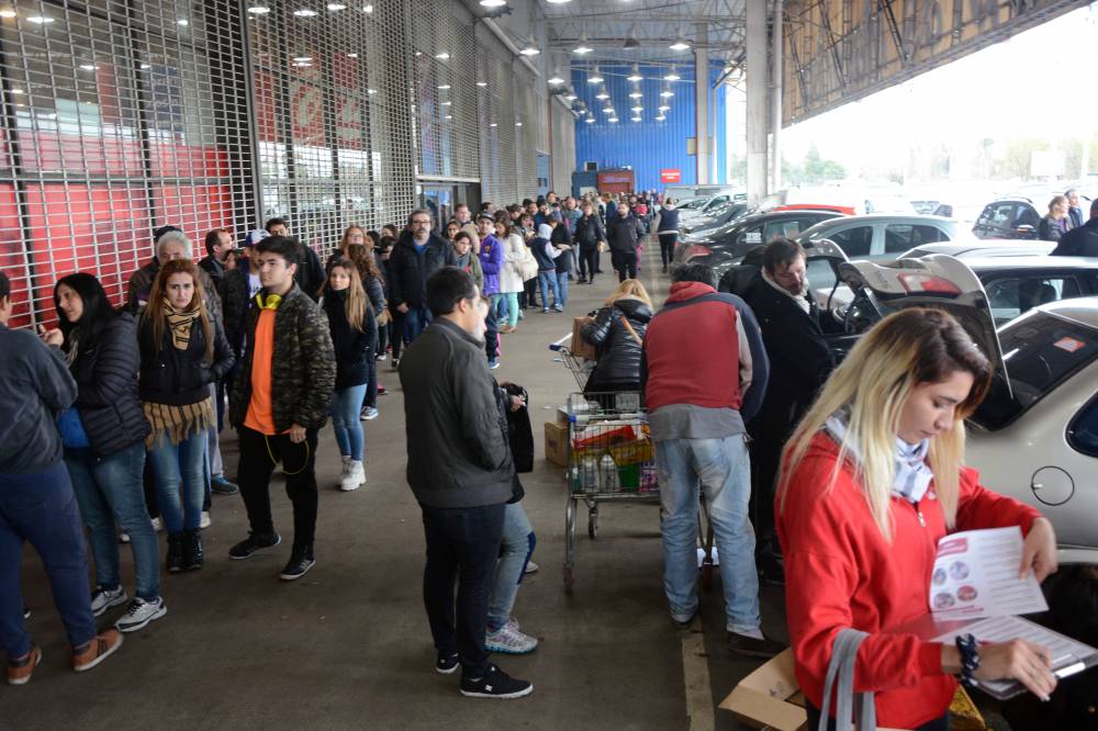 Rebajas del 50 por ciento en los supermercados con BAPRO