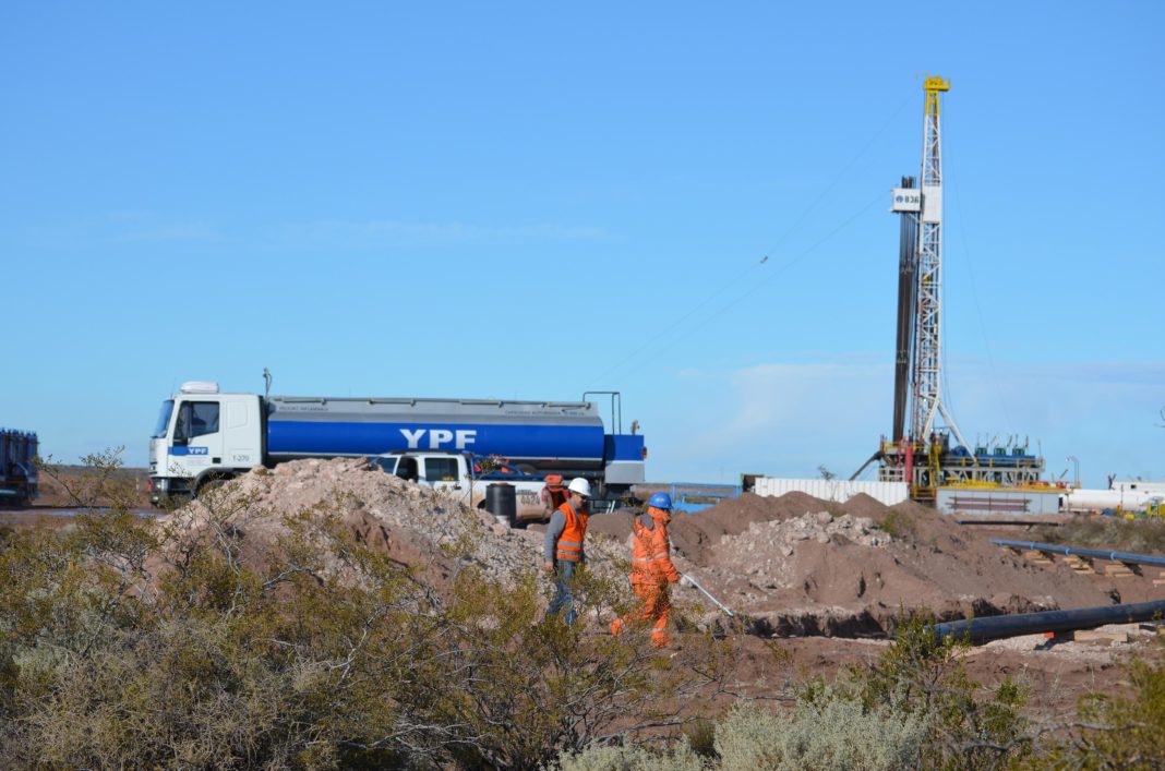 YPF firmó un acuerdo con Statoil para explorar Vaca Muerta