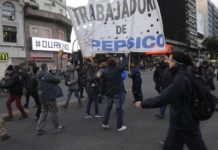Ya arrancó la jornada de lucha de agrupaciones sociales: se espera una gran concentración de la CGT a las 15 Donde serán lo cortes y piquetes en plaza de mayo