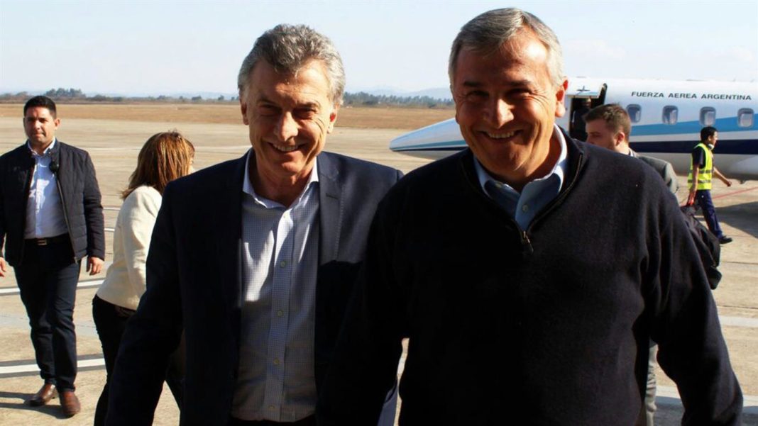 Macri uso un avion oficial para fines electorales