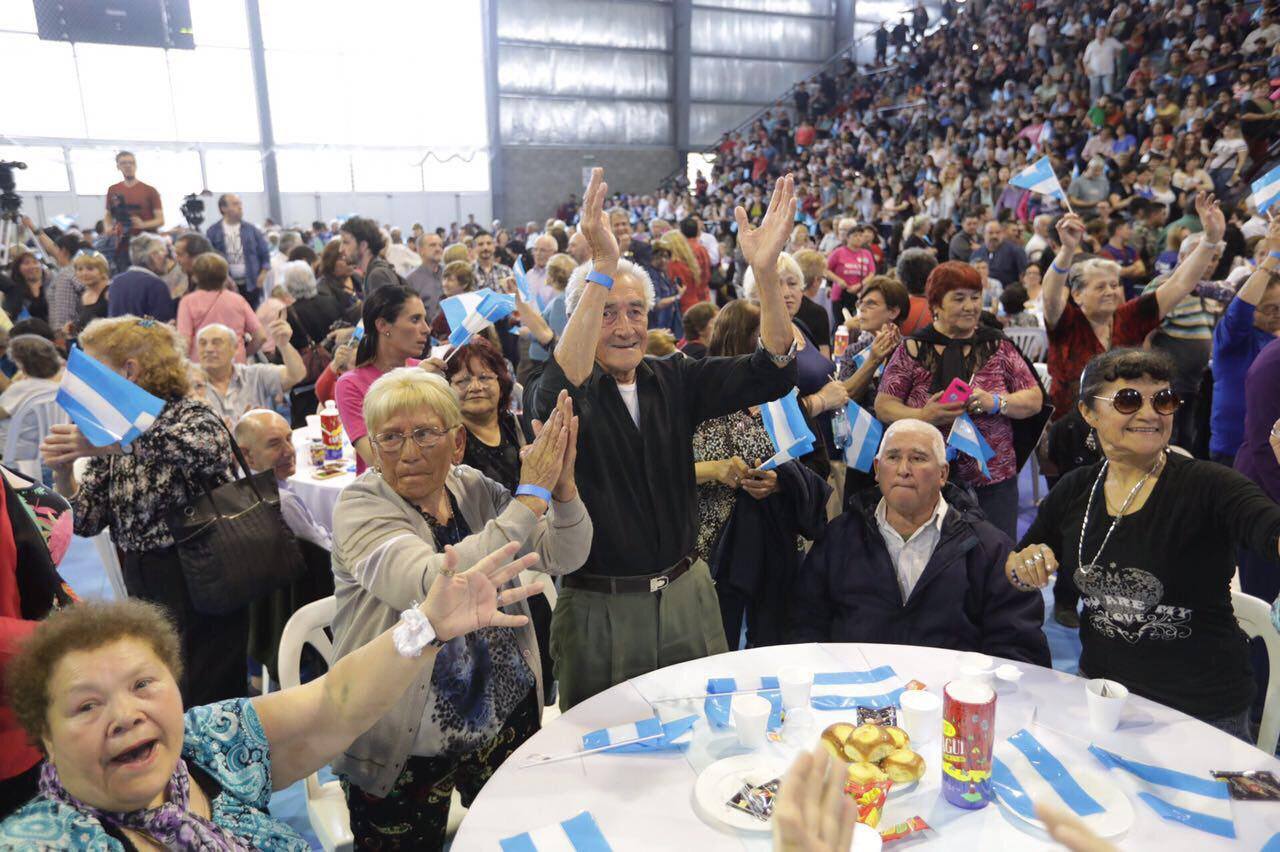 Cristina en lomas de zamor, cristina kirchner, lomas de zamora, martin insaurralde