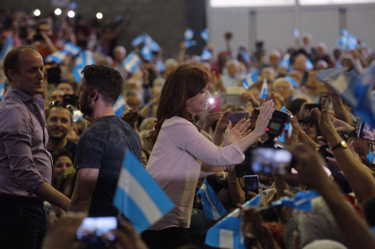 Cristina en lomas de zamor, cristina kirchner, lomas de zamora, martin insaurralde