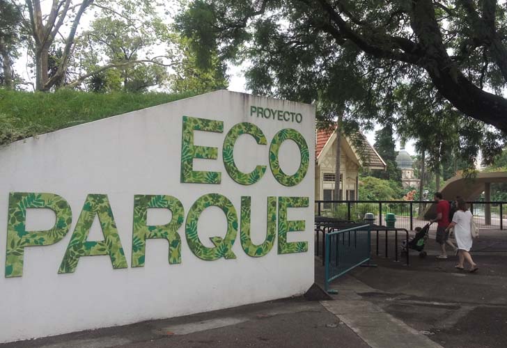 En una situación de abandono cierra el Zoo por obras