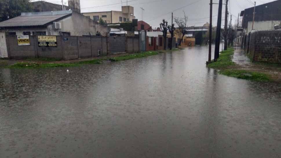 El temporal dejó más de treinta mil usuarios sin luz