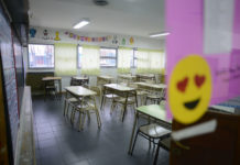 Avanza un acuerdo entre Nación y los gremios docentes santacruceños Avanza un acuerdo entre Nación y los gremios docentes santacruceños