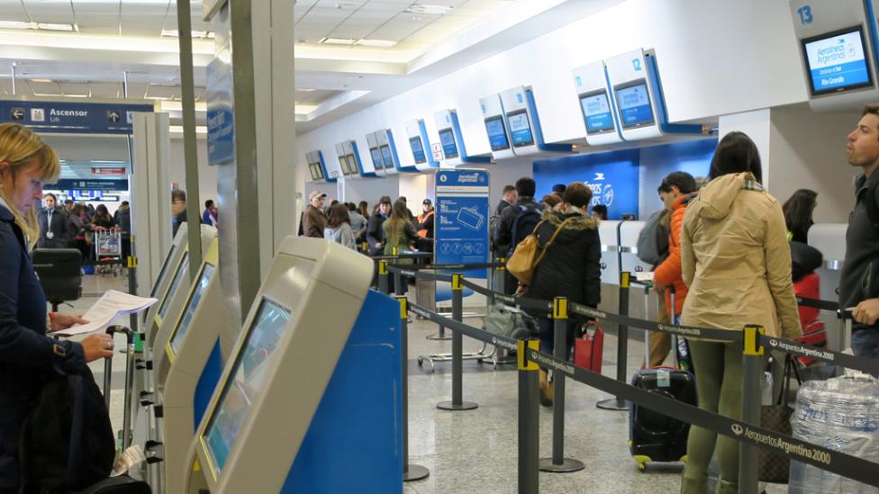 Las low cost anuncian rebajas de hasta el 70% en los vuelos