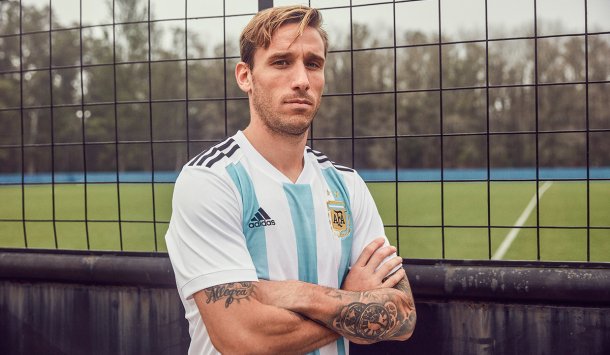 nueva camiseta de la selección argentina