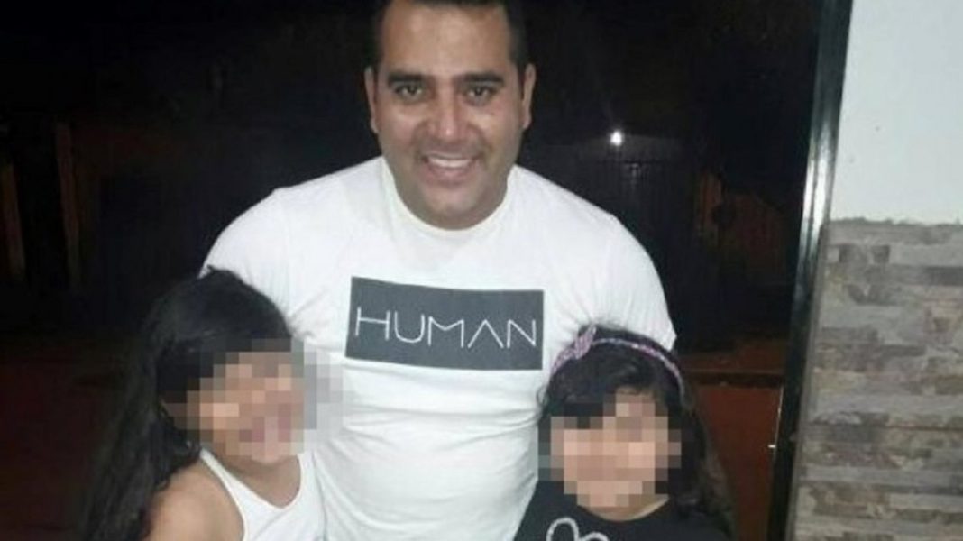 Lo mataron cuando defendió el regalo de su hijo