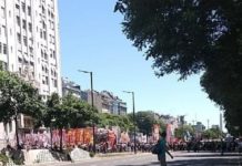 Corte total en la 9 de Julio contra despidos en el Posadas y el INTI