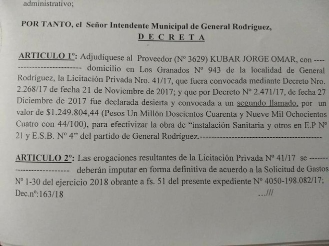 Acusan a un intendente de Cambiemos de adjudicar obras a su familia