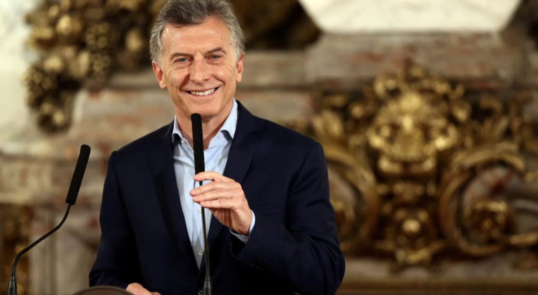 macri, decreto familiares, triaca