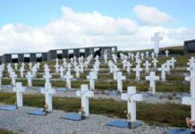 Por primera vez, familiares de caídos de Malvinas visitarán sus tumbas identificadas Familiares de caídos de Malvinas visitarán sus tumbas