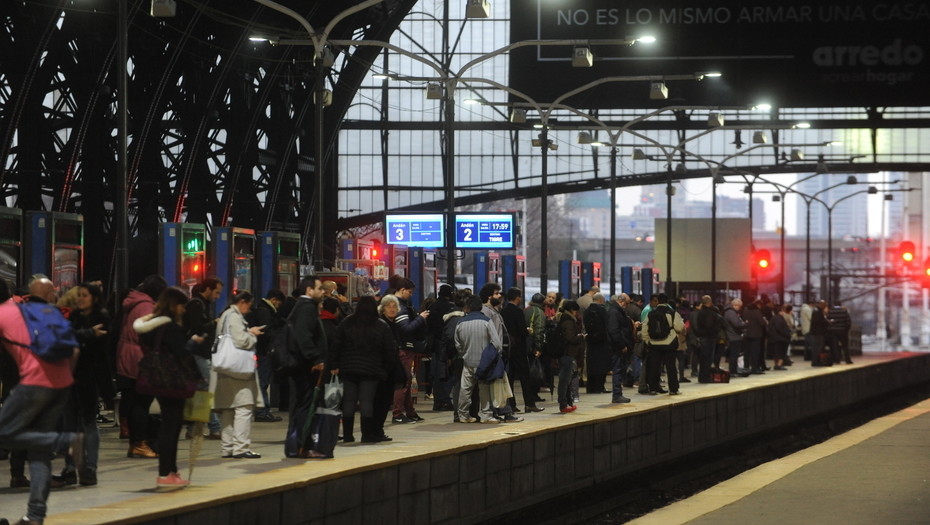 Policía mató a un ladrón en el tren