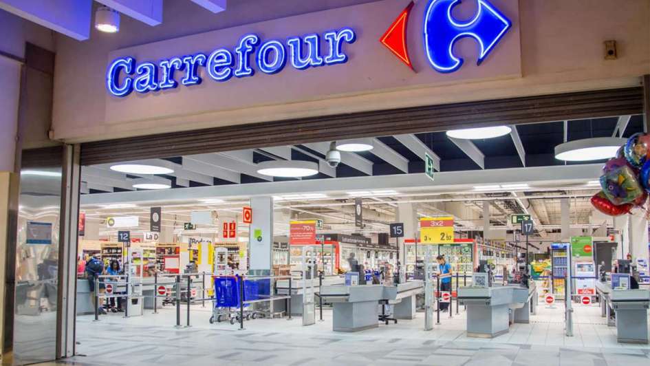 Seguirán las negociaciones entre Carrefour y Comercio