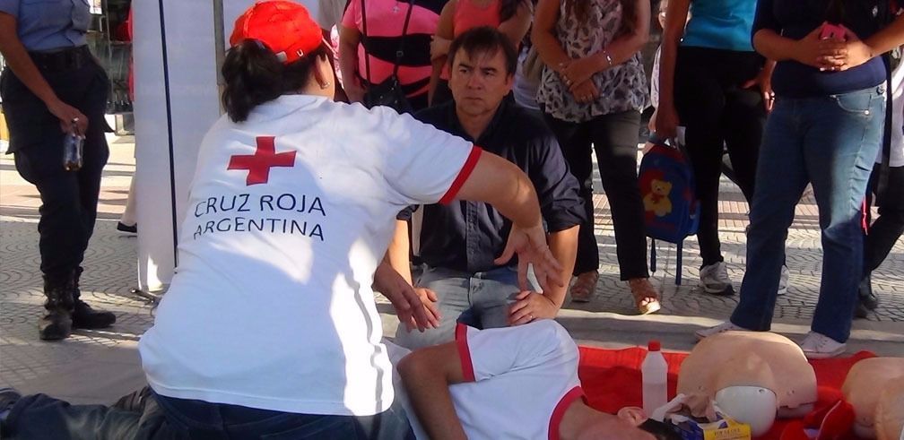 Cruz Roja podría irse del país tras quita de subsidios