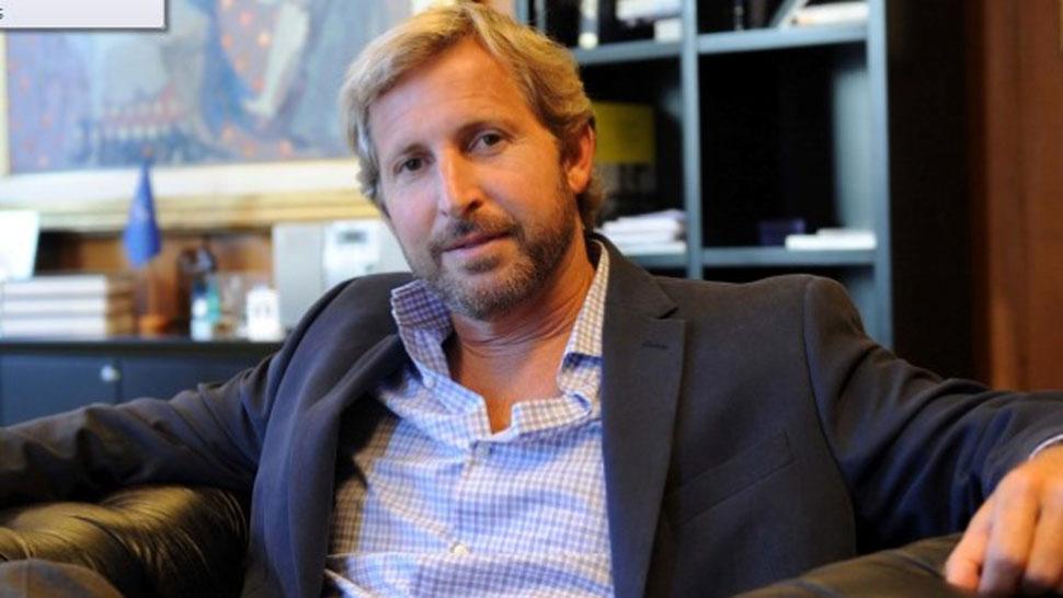 Frigerio dijo que el aumento duele pero nos sacará adelante