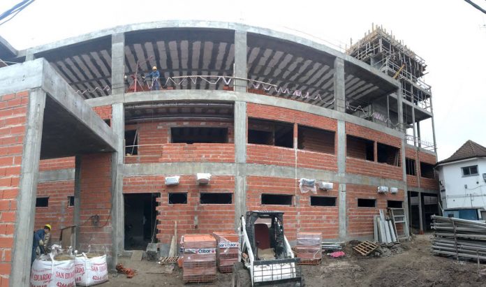 lucio melendez, hospital, almirante brown, obras, puestos de trabajo