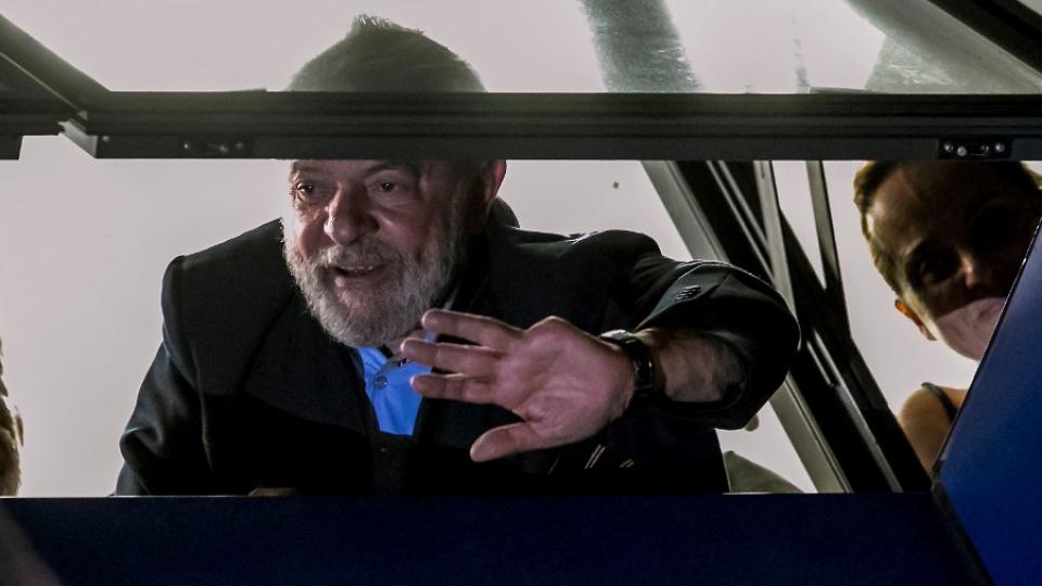 La Policía anunció que hoy no detendrá a Lula