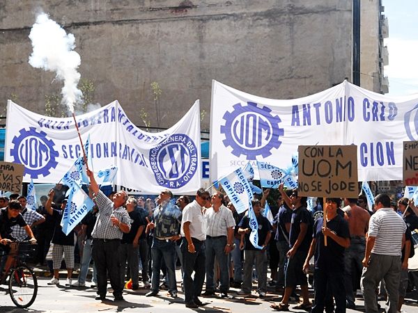 La UOM convocó un paro y movilización por mejoras salariales