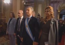Macri participa de los festejos por el 25 de Mayo