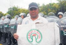 Cresta Roja: continúa el conflicto y hay más despidos Cresta Roja: continúa el conflicto y hay más despidos