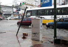 Calles anegadas por las intensas lluvias en el Conurbano Inundaciones por las intensas lluvias en el Conurbano