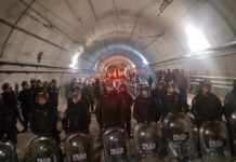 Video: Así fue el desalojo policial a los metrodelegados en el paro de subtes Paro de subtes: así fue el desalojo a los metrodelegados