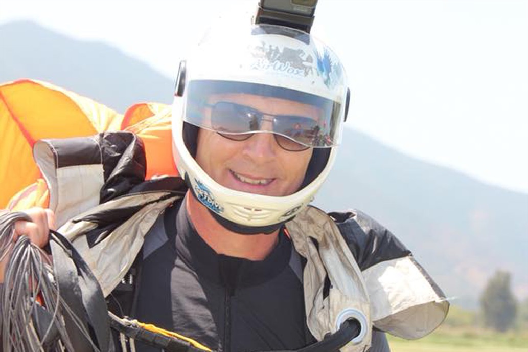 El empresario argentino Alejandro Estrada murió en un accidente de paracaidismo en Brasil