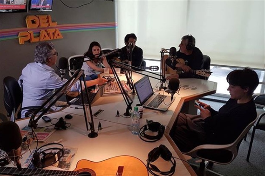 Radio del Plata: ya son 54 los despedidos y la emisora no sale al aire