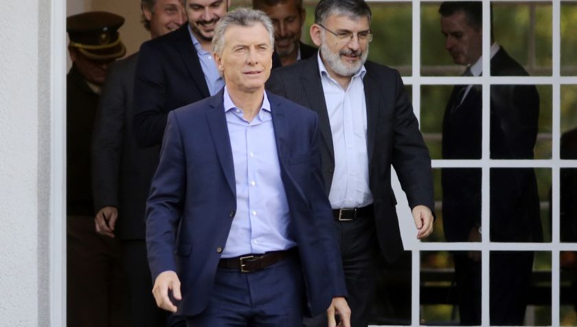 Tras el acuerdo con el FMI, Macri viaja a la cumbre del G7