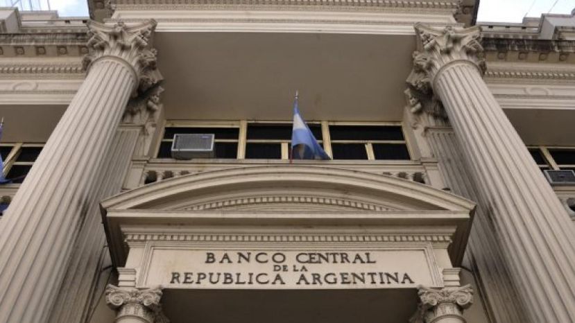 Dólar imparable: el Banco Central volvió a intervenir para frenar la suba