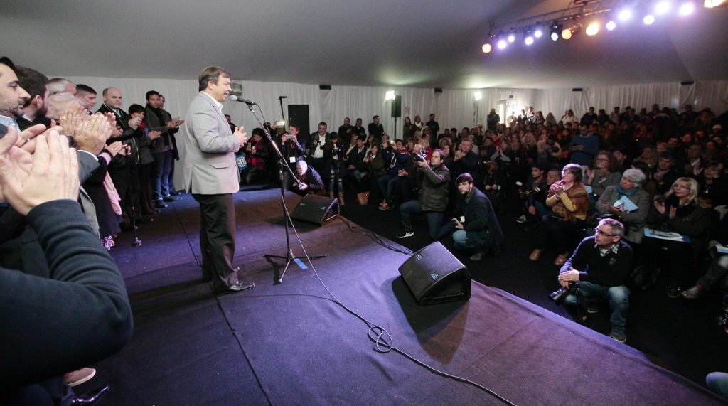 feria del libro, mariano cascallares, Almirante Brown, feria del libro almirante brown, Estela de Carlotto