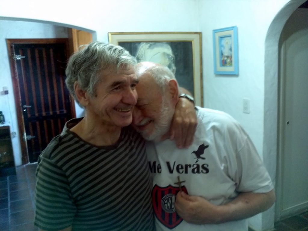 El padre Farinello, un hincha fanático de San Lorenzo