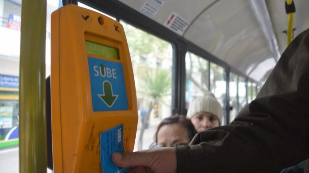 SUBE: ¿Está prohibido prestarle la tarjeta a otro pasajero?