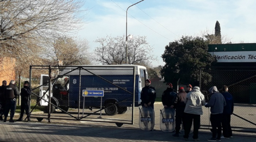 Allaron la VTV de Llavallol: entregaban obleas a autos no aptos