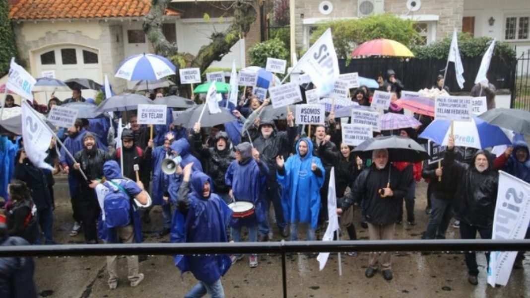 La Justicia rechazó uno de los pedidos para reincorporar los despedidos de Télam